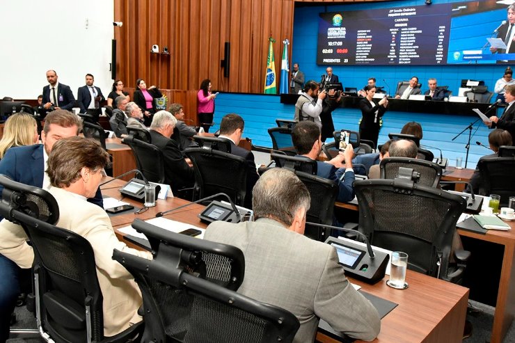 Pautada em 1ª discussão a revisão geral da remuneração dos servidores estaduais