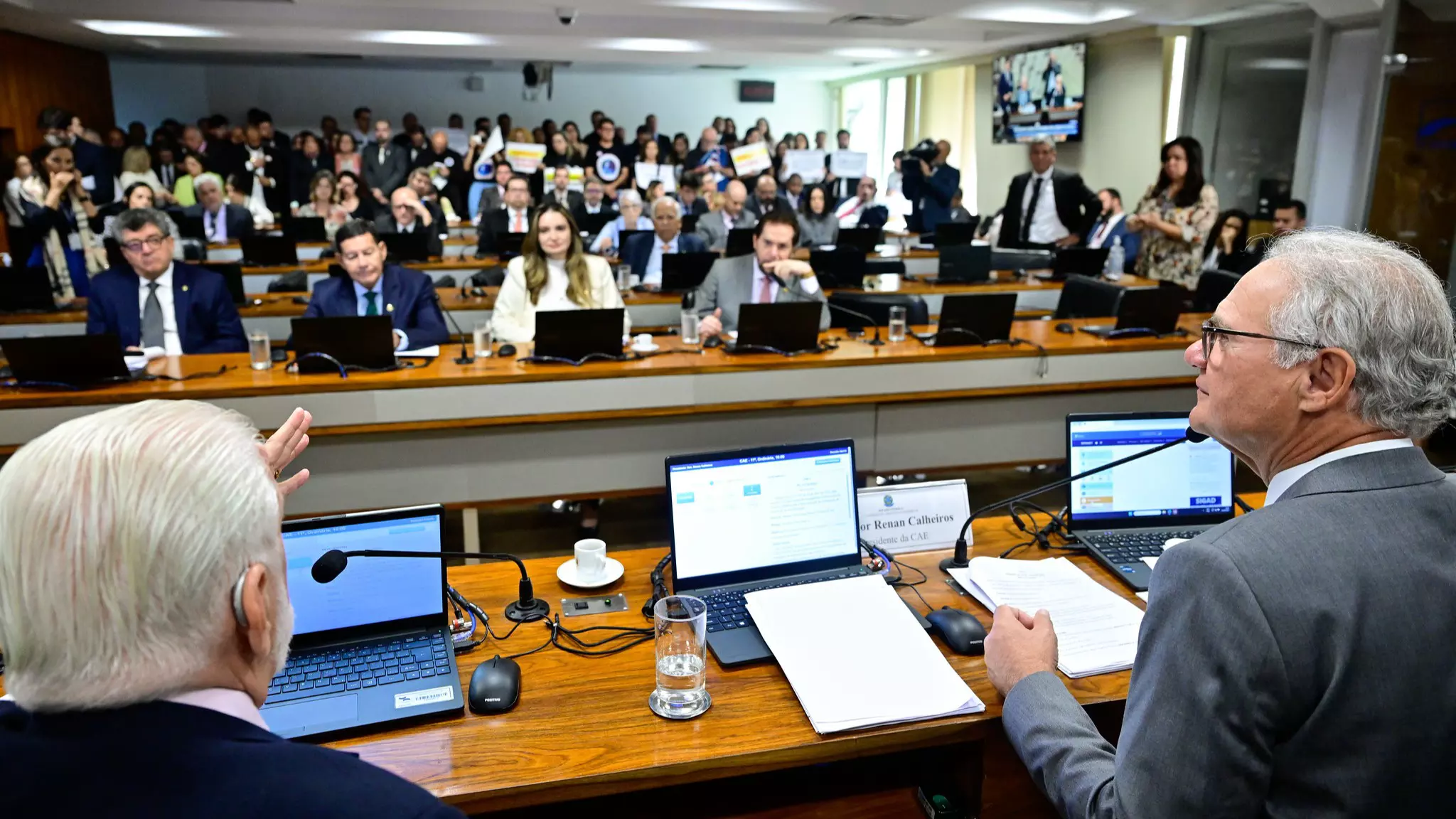 Senado pode acabar com atenuante da idade para o crime de estupro