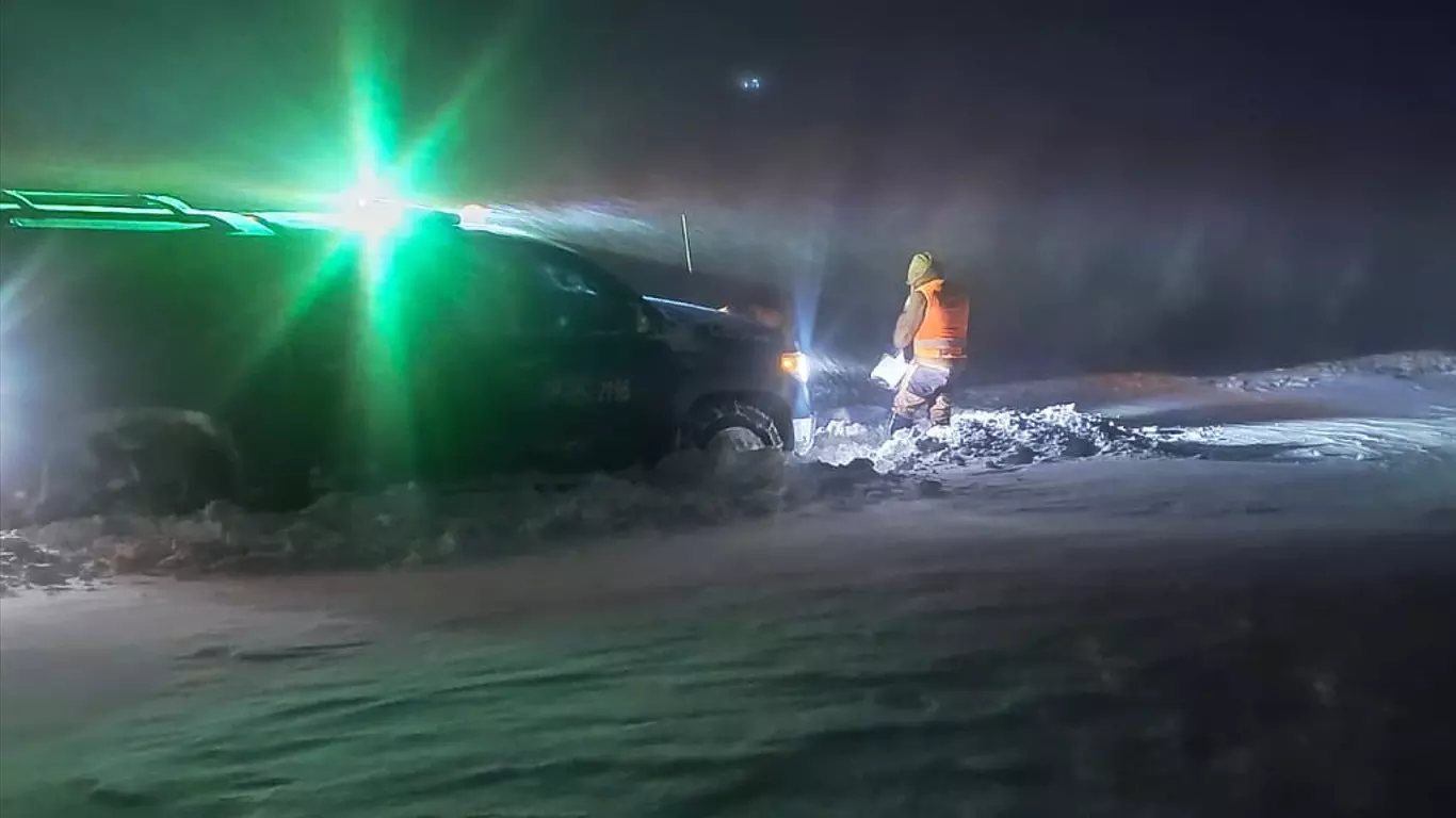 Chile: Brasileiros ficam ilhados após nevasca na estrada