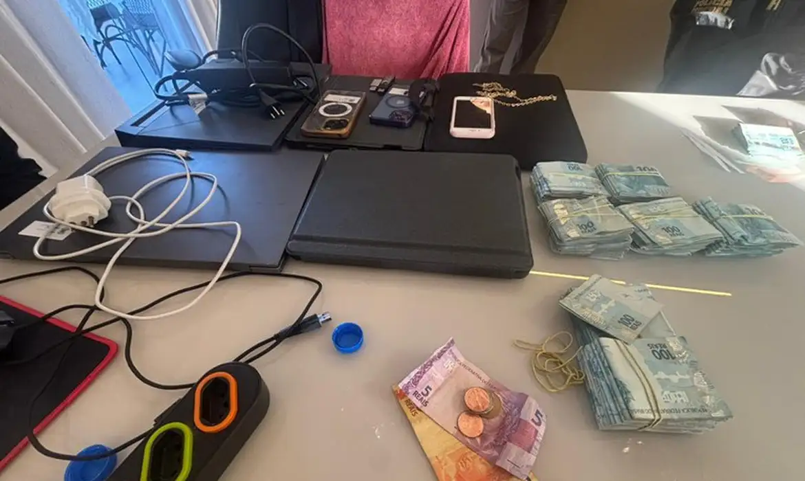 PF desarticula quadrilha que fraudava o BPC e desviava milhões do INSS