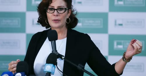 Moraes pede que AGU tome providências para extradição de Zambelli