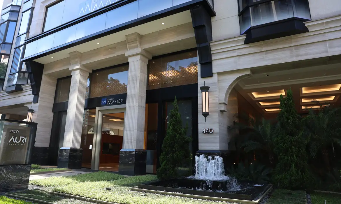 Depoimentos no STF reúnem dono do Banco Master e ex-presidente do BRB