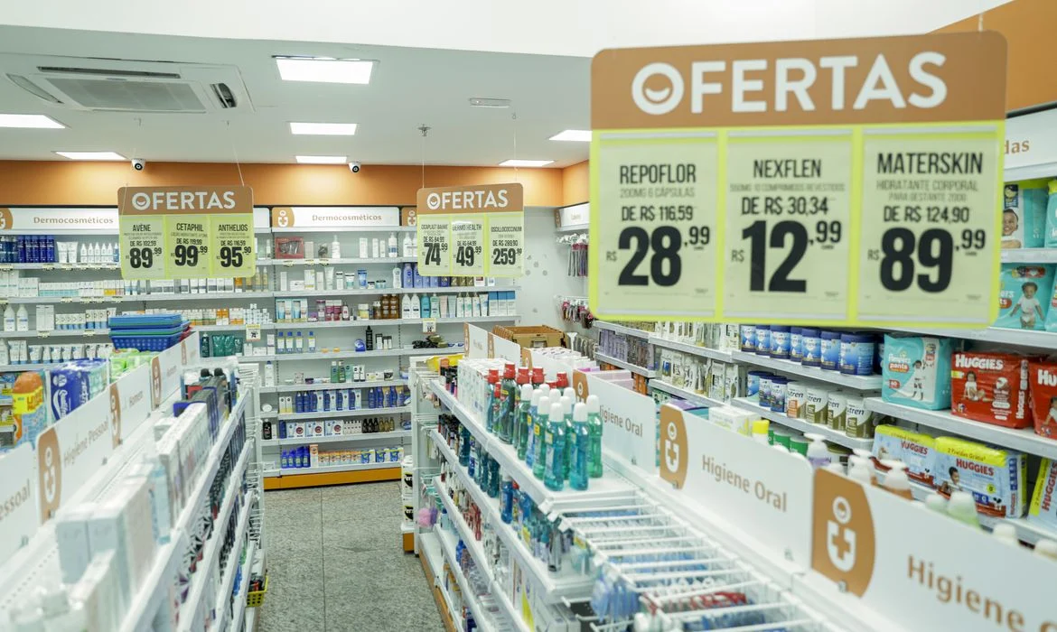 Medicamentos terão reajuste de até 3,81% a partir desta terça-feira