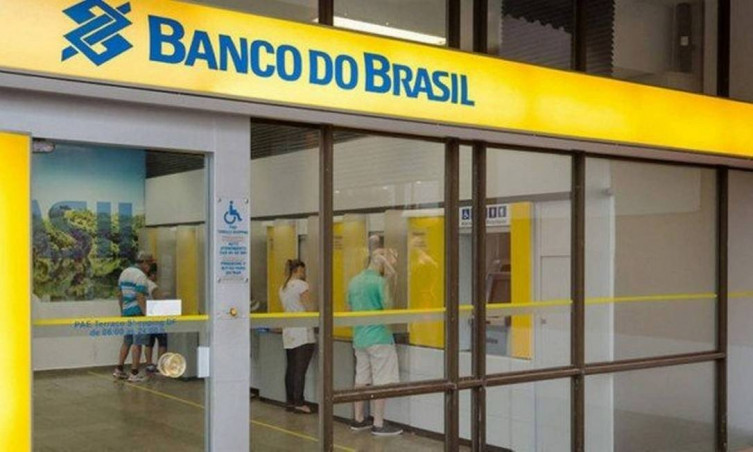 Bancos Alteram Horários na Véspera de Natal e Ano Novo – Saiba o Que Fazer!