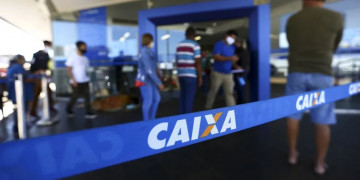 Caixa libera abono salarial para nascidos em março e abril