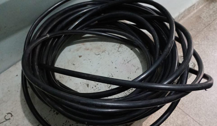 PM recebe denúncias, recupera fios furtados e prende dois em flagrante em Corumbá