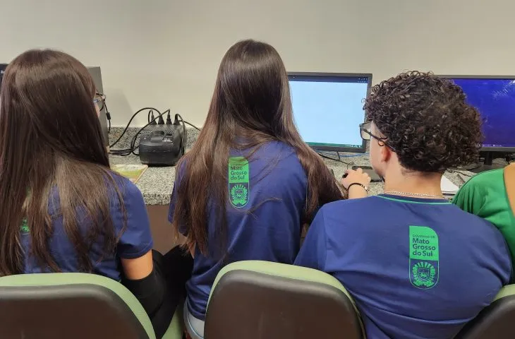 Plataforma inovadora fortalece ensino do inglês para 83 mil alunos das escolas estaduais