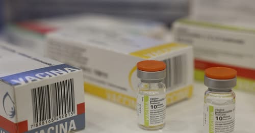Vacina nacional contra covid deve chegar ao SUS no 1º semestre de 2026
