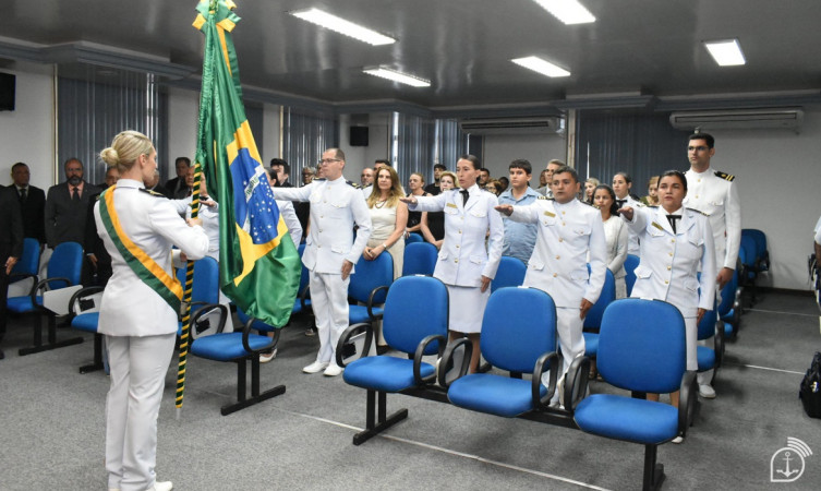 Marinha do Brasil abre 42 vagas para oficiais temporários com remuneração inicial de R$ 15 mil