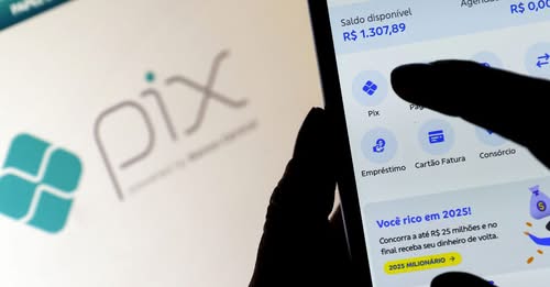 Pix completa cinco anos perto de movimentar R$ 30 trilhões por ano