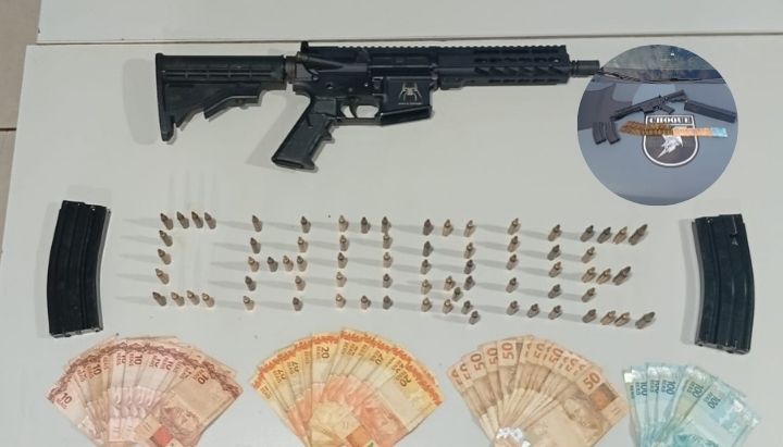 Traficantes são presos com R$ 120 mil em drogas, fuzis e munições no Nova Lima