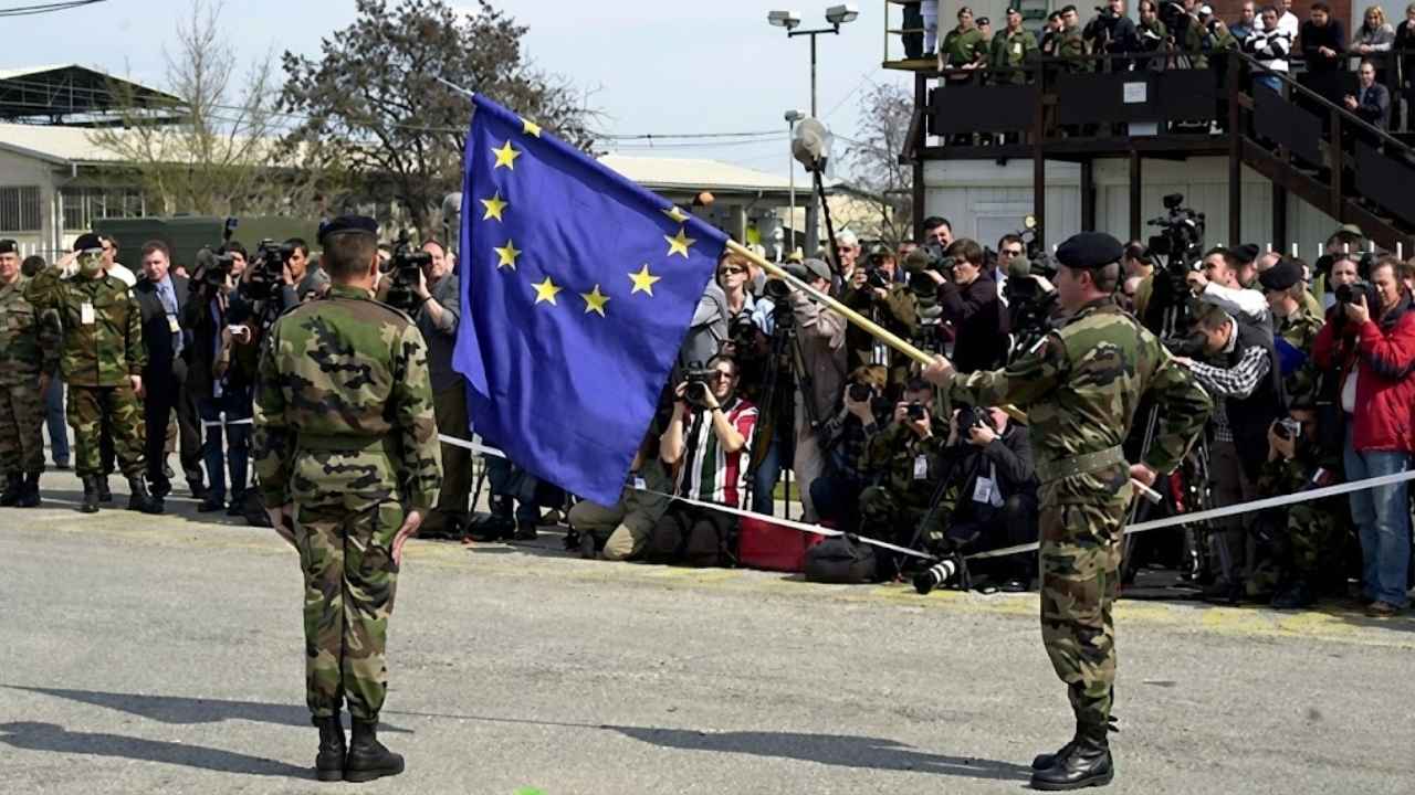 Europa planeja envio de tropas à Groenlândia em resposta as ameaças de Trump