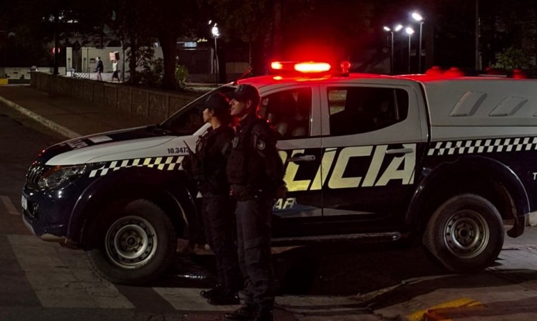 Polícia Militar prende dois foragidos da Justiça em Corumbá