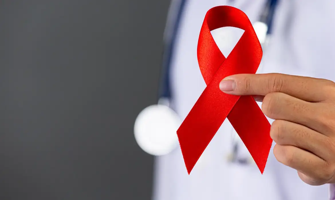 Anvisa aprova Sunlenca para prevenção do HIV com injeção semestral