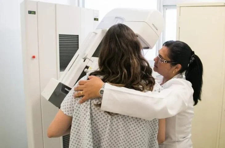 SES lança Boletim para qualificar planejamento no enfrentamento ao câncer de mama