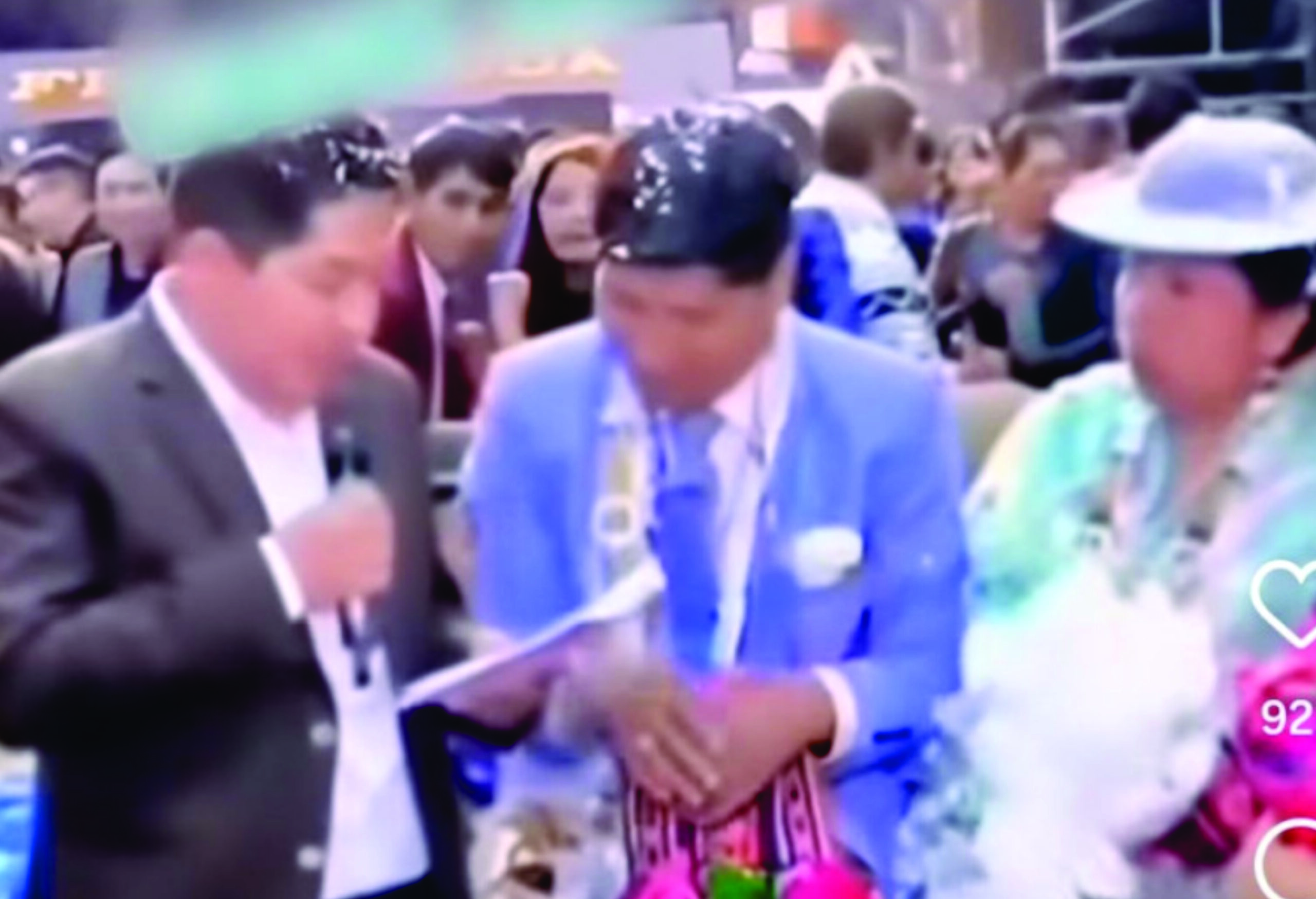 Vídeo viraliza na Bolívia após recém-casados receberem mais de R$ 23 milhões em presentes