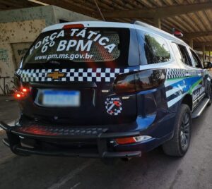 Dupla é presa após ameaçar criança de 11 anos e roubar celular em Corumbá