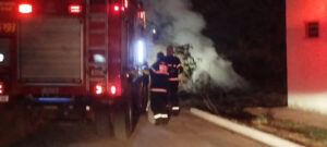 Incêndios atingem área de mata e terreno baldio em Corumbá