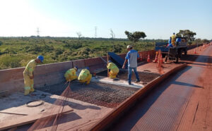Obras de recuperação interditam ponte sobre o rio Paraguai pelo terceiro fim de semana