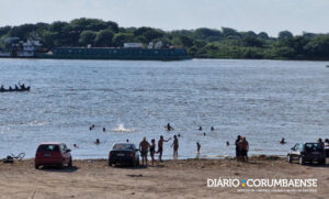Calor impulsiona vendas e reforça alerta para riscos de banho no rio Paraguai