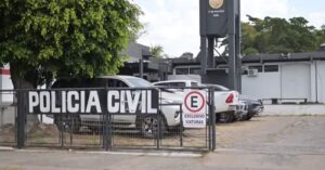 Polícia faz perícia em casa e investiga hipótese de maus-tratos em morte de bebê