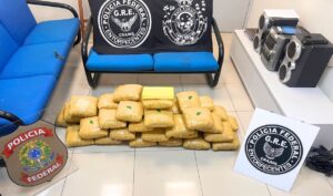 PF apreende 43 kg de drogas e prende três pessoas em Corumbá